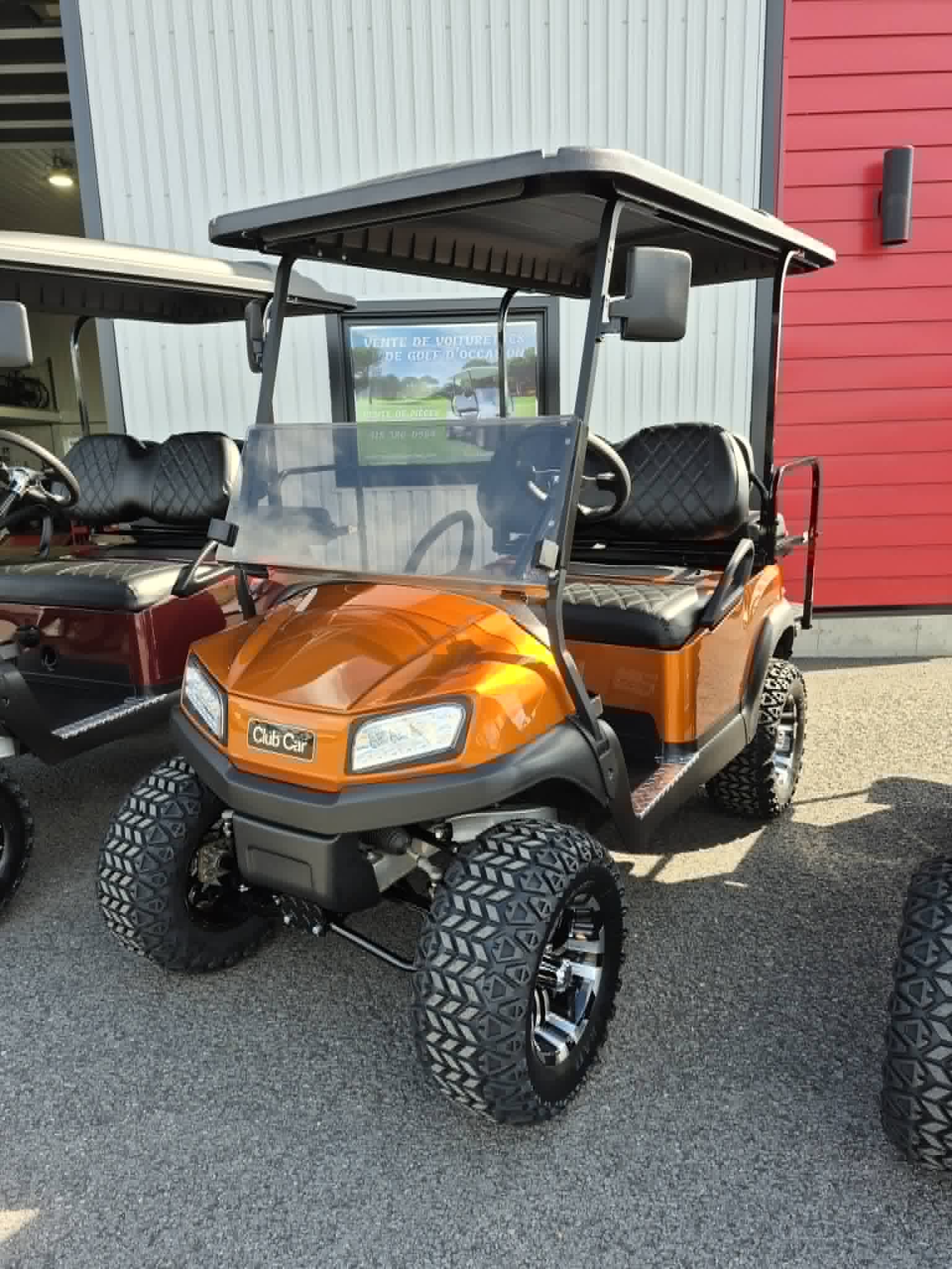 Club Car Tempo 2023 Lifté     Orange brûlé